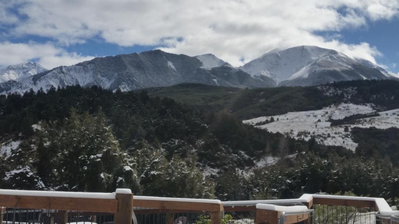 Mt Lyford Lodge Экстерьер фото