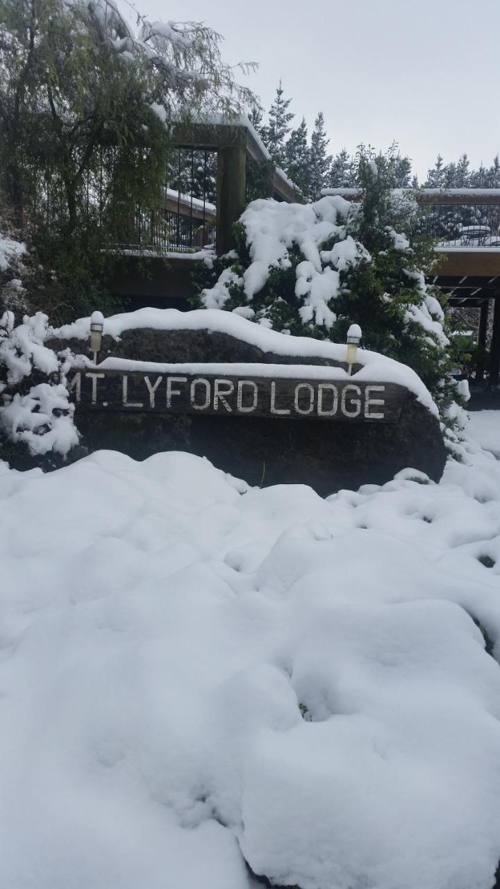 Mt Lyford Lodge Экстерьер фото